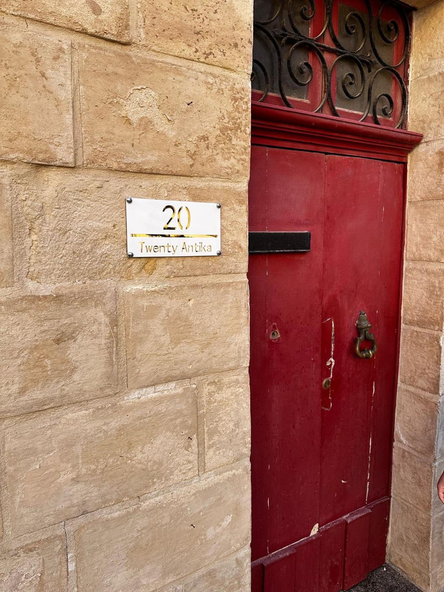 Twenty Antika Apartment Birgu Luaran gambar