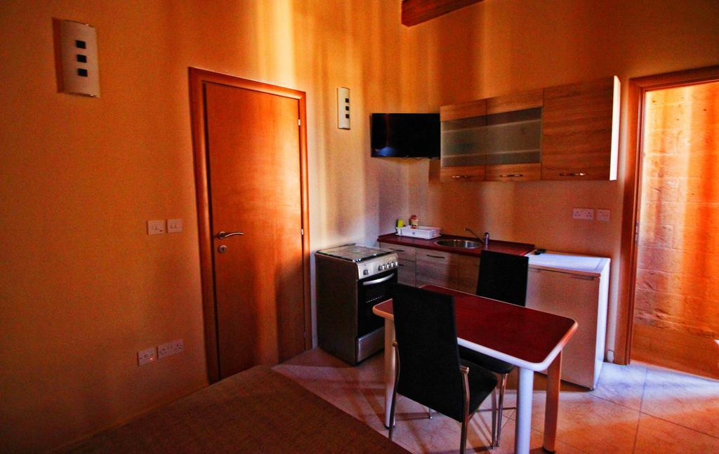 Twenty Antika Apartment Birgu Luaran gambar